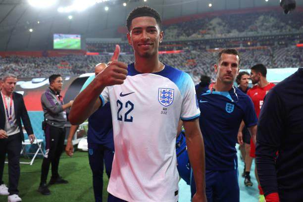 问鼎娱乐官网-00后贝林厄姆闪耀全场，英格兰找到双德结合体！